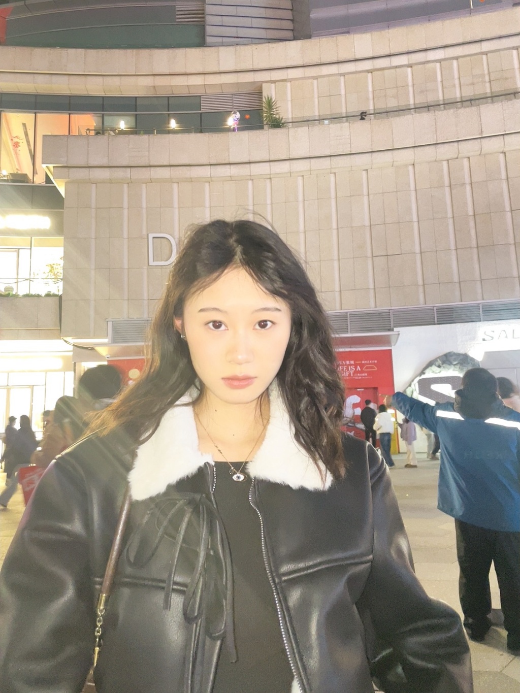 1743651476338043695.jpg 周敏.jpg