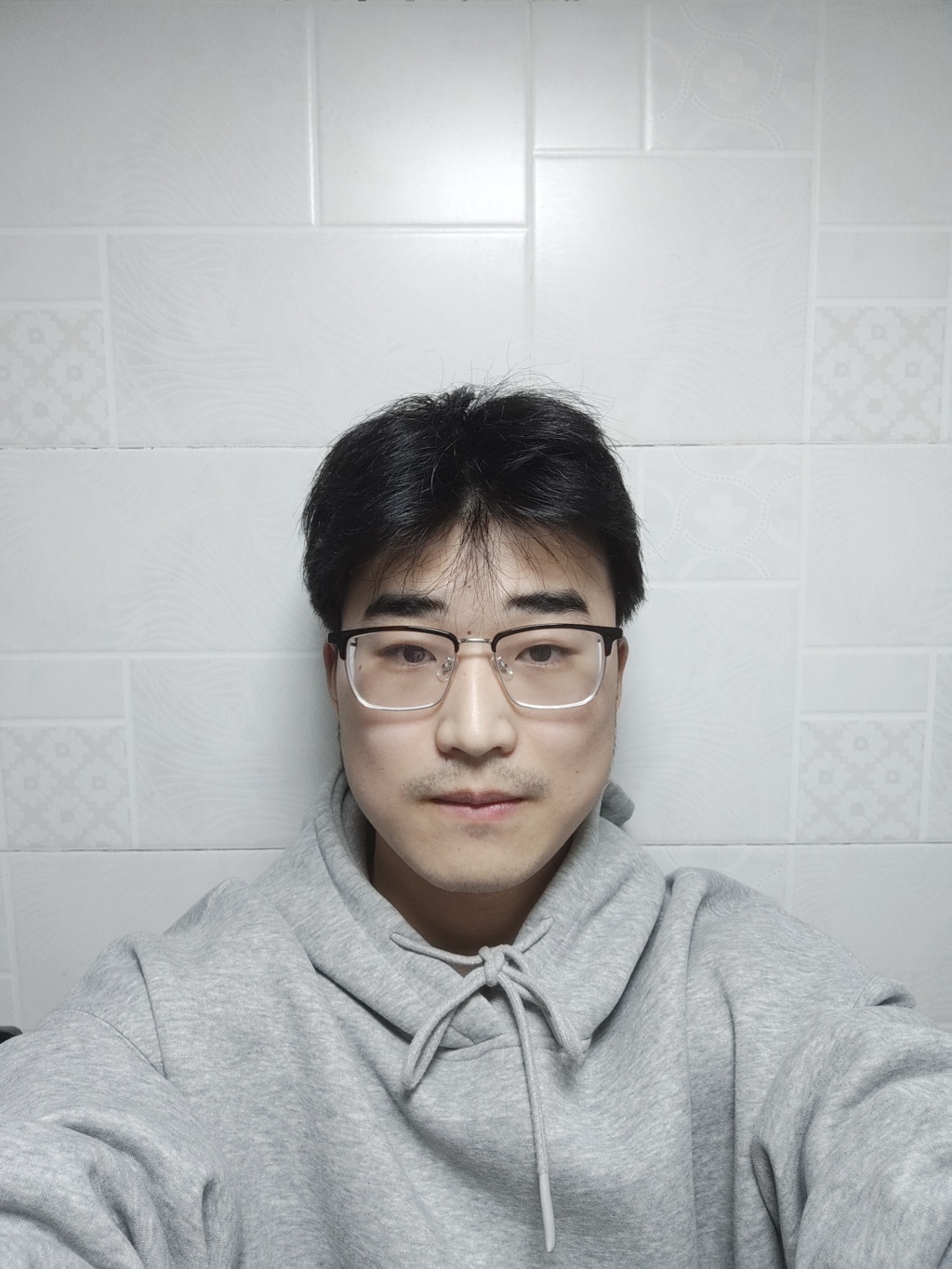 1743651490991047687.jpg 杨健.jpg